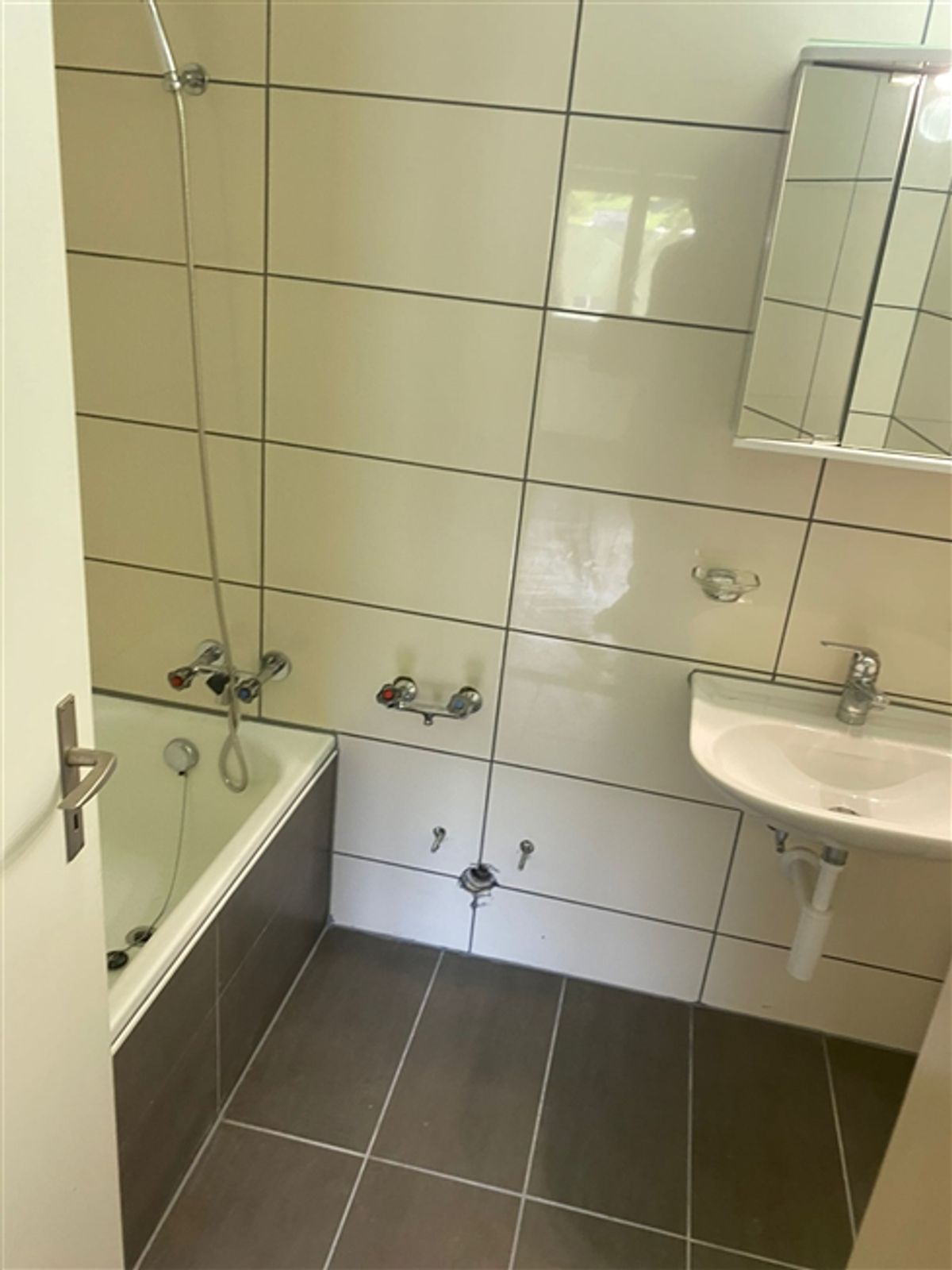 2.5-Zimmer-Wohnung zu vermieten in Ebnat-Kappel, Schweiz - 8
