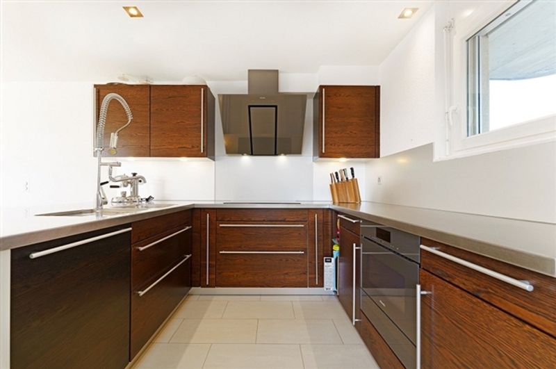 Licht, Raum und Komfort im Herzen einer eleganten 5,5-Zimmer-Wohnung - 8
