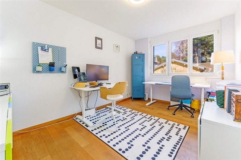 Licht, Raum und Komfort im Herzen einer eleganten 5,5-Zimmer-Wohnung - 11