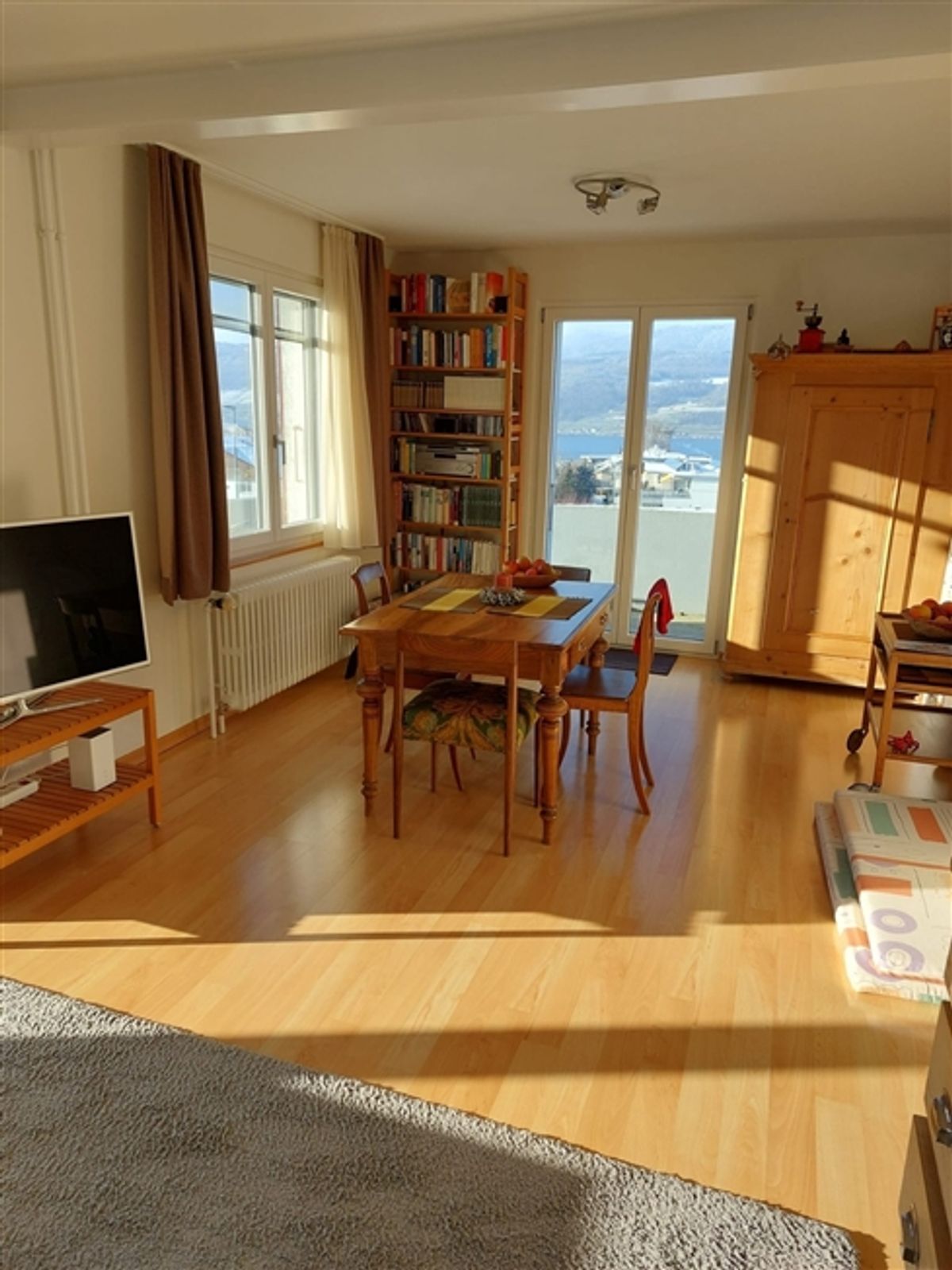 4½ ZIMMER-HAUS IN TÄUFFELEN (BE), MÖBLIERT - 0