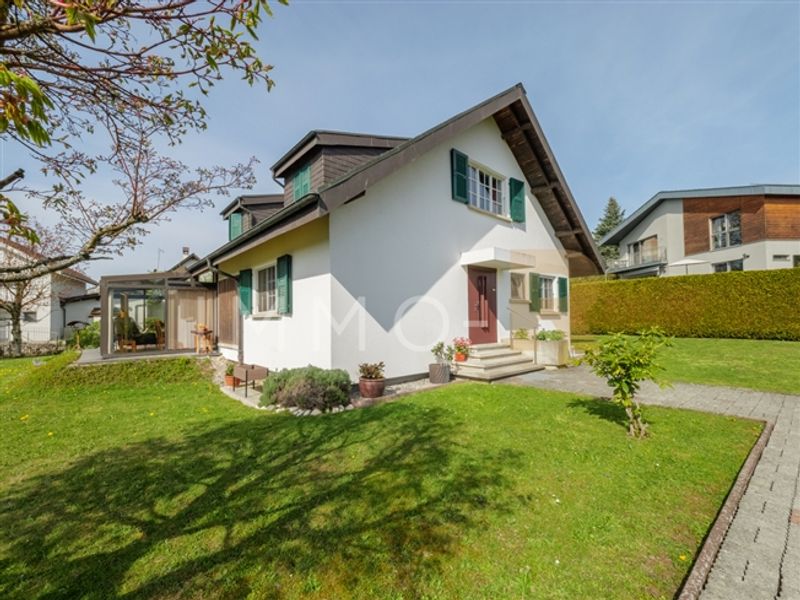 Einstehendes Haus mit Blick auf die Alpen auf einem Grundstück von 1.600 m² - 4