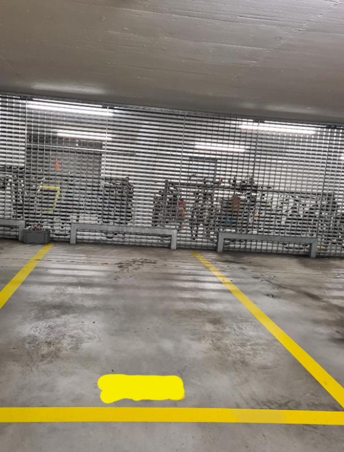 Tiefgarage - 0