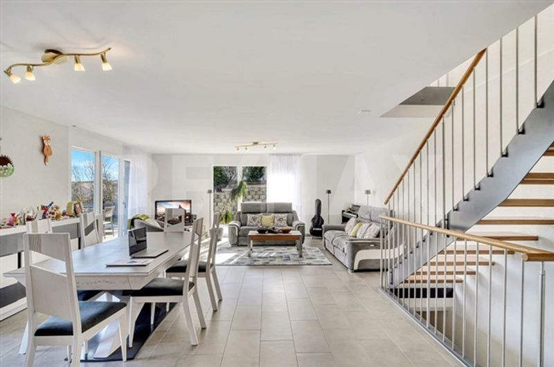 Familienvilla 20 Minuten von Lausanne entfernt | Garten- und Bergblick 4,5p / 190 m² - 3