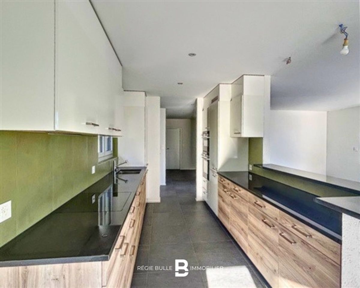 Avry-dvt-Pont - Wunderschöne Villa mit 6.5 Zimmern zu vermieten - 4