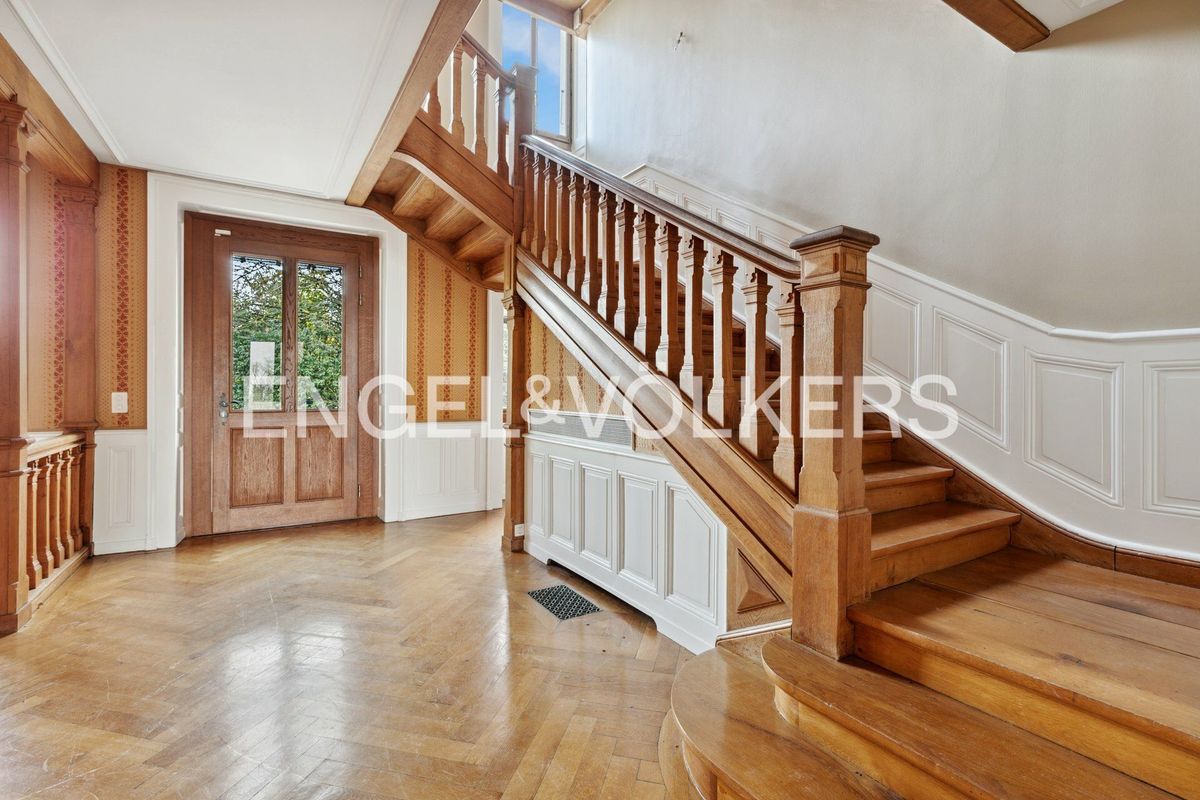 Historic castle with valid building permit - 8