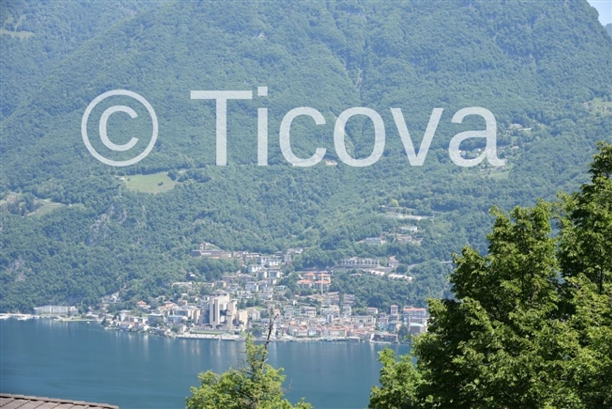 Möblierte Luxusvilla mit 180-Grad-Seeblick - 4