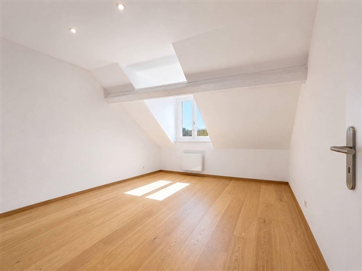 Im Zentrum des Dorfes, ein Penthouse von 153 m² mit Charakter - 7