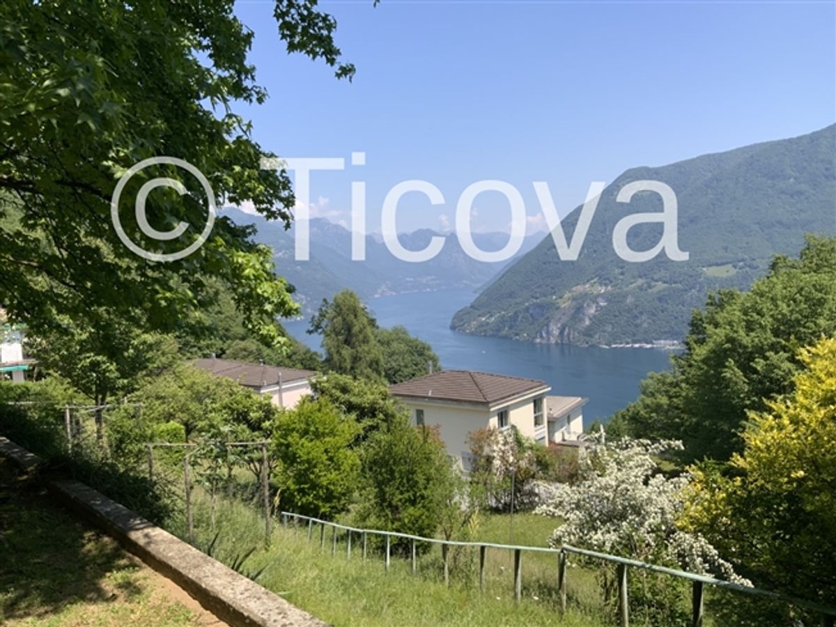 Möblierte Luxusvilla mit 180-Grad-Seeblick - 14