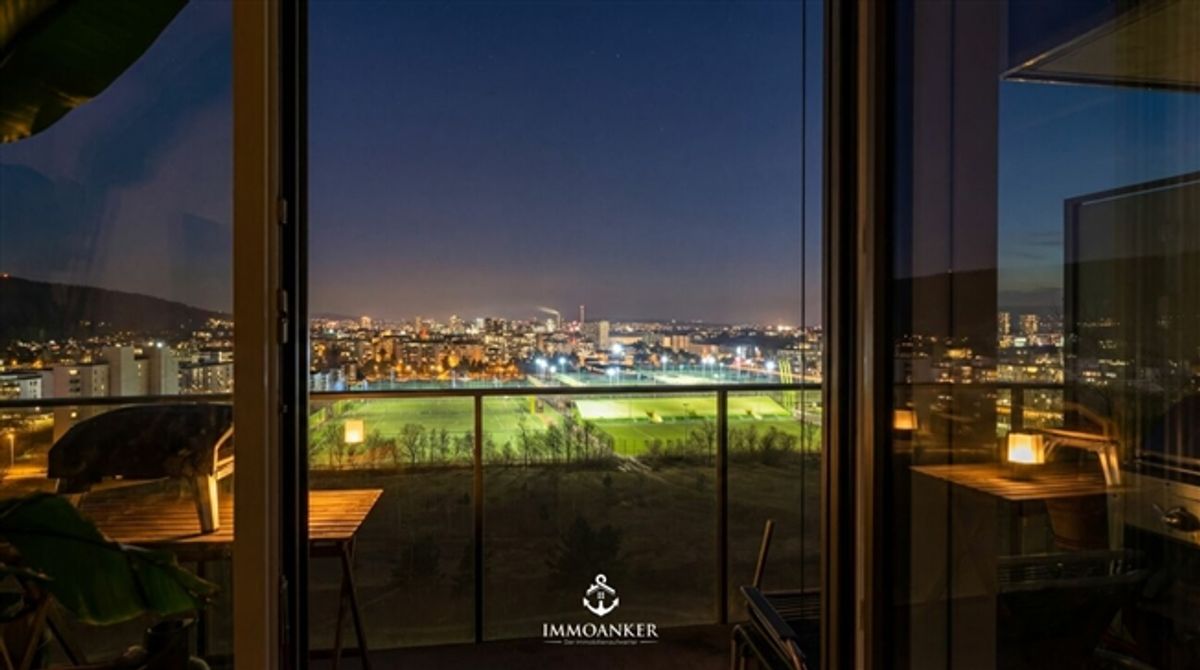 Exklusive 4.5-Zimmer-Eigentumswohnung mit Weitblick, Terrasse und Minergie-Standard in Dübendorf - 1
