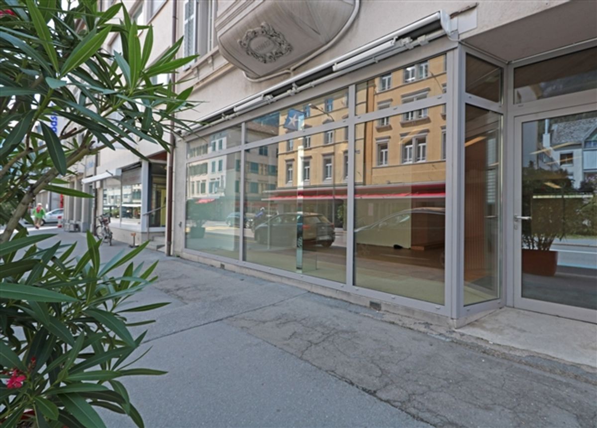 Attraktiver Gewerberaum an zentraler Lage in Glarus - 1