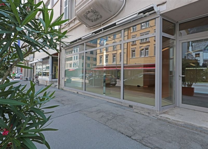 Attraktiver Gewerberaum an zentraler Lage in Glarus - 2