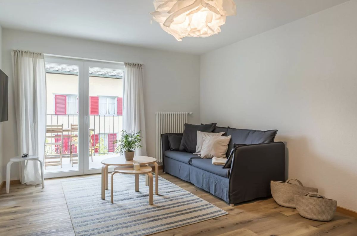 Bright and modern family apartment - 1