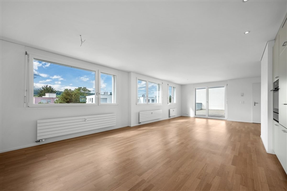 Perfekte Wohnung in Dübendorf mit Dachterrasse - 2