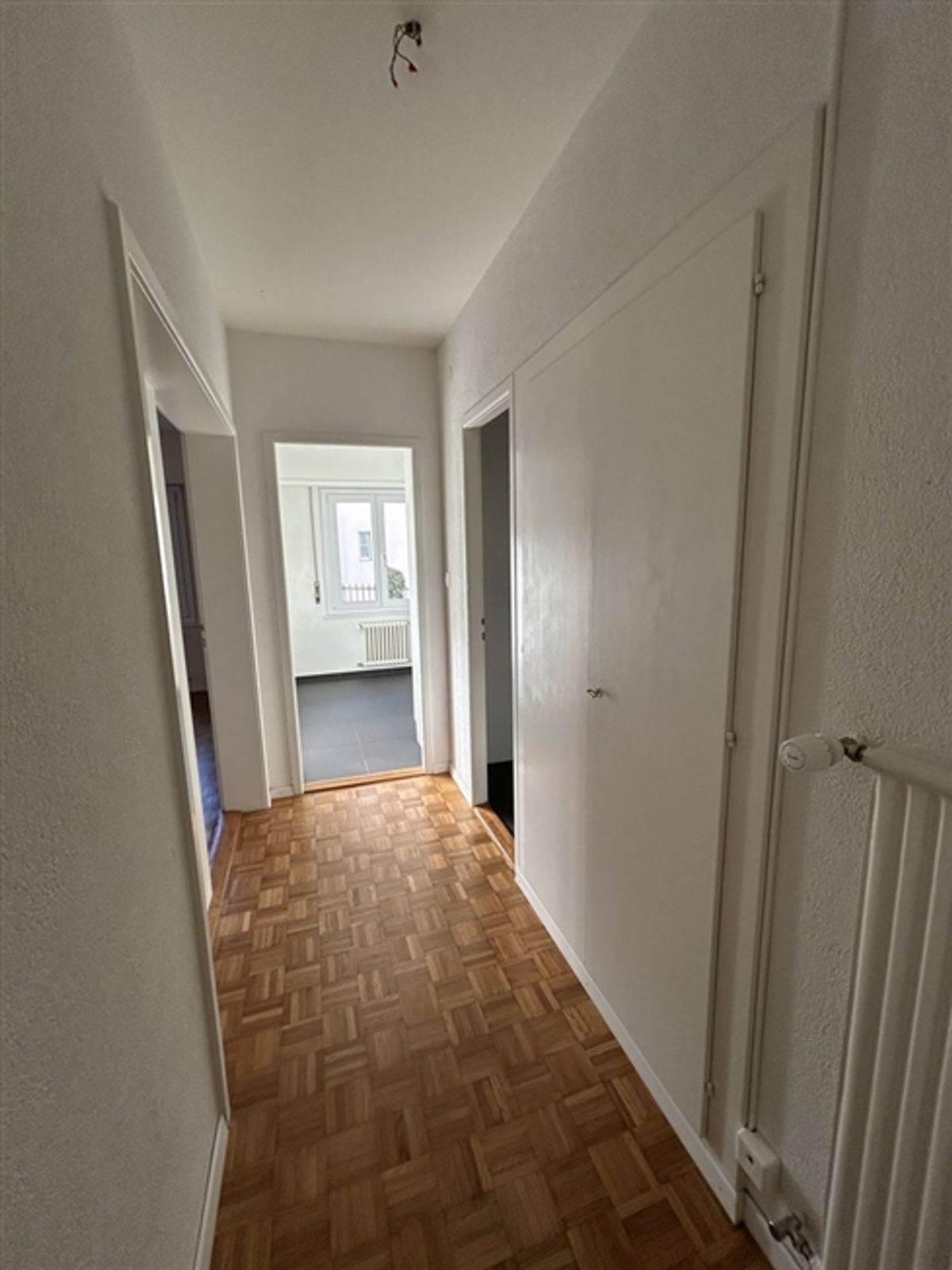 3-Zimmer-Wohnung unter dem Bahnhof - 2