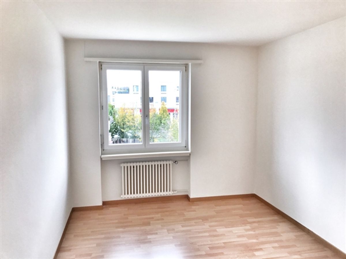 Grosszügige Wohnfläche mit praktischer Raumaufteilung - 6