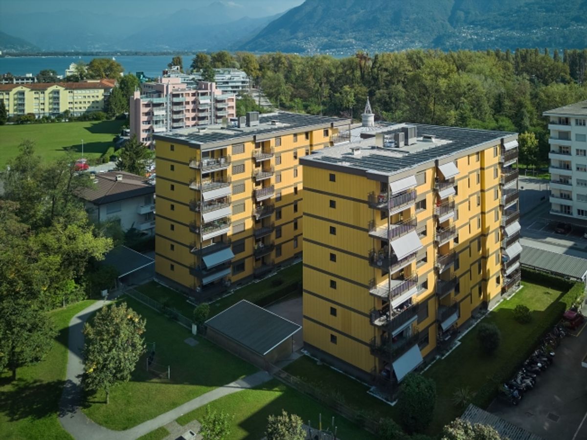 Poco distante dal lago - 1