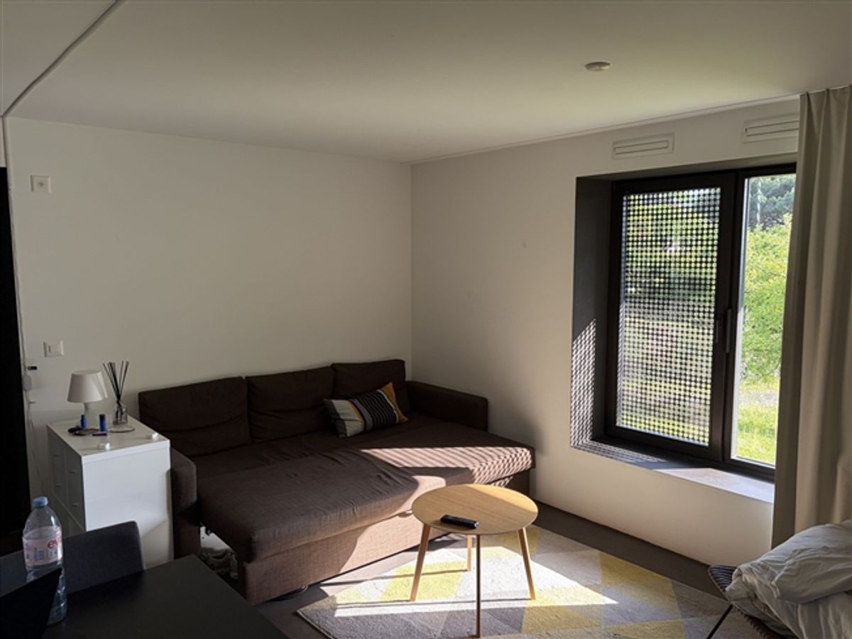 21/2-ZIMMER-WOHNUNG IN LAUSANNE – CHAILLY/ROVÉRÉAZ, MÖBLIERT, BEFRISTET. - 2