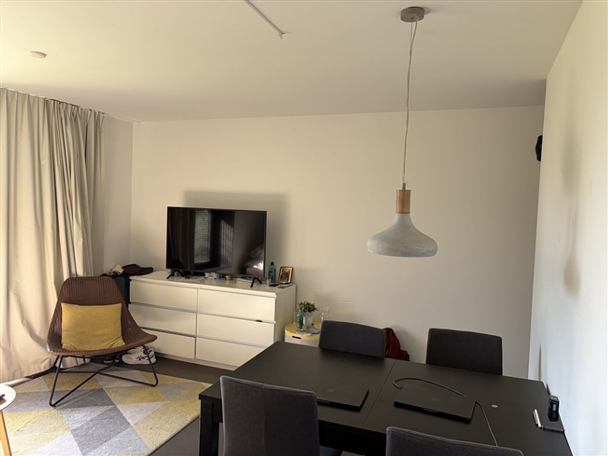 21/2-ZIMMER-WOHNUNG IN LAUSANNE – CHAILLY/ROVÉRÉAZ, MÖBLIERT, BEFRISTET. - 3