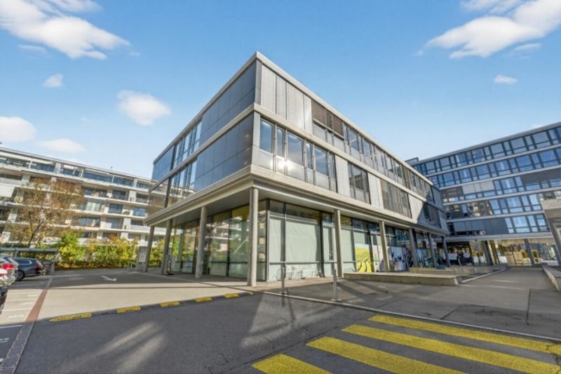 Überhohe Gewerbe-/Büroflächen im Erdgeschoss - 10