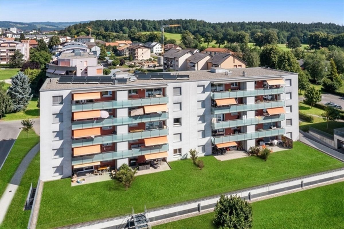 CHARMANTE 3,5-ZIMMIGE WOHNUNG - 0