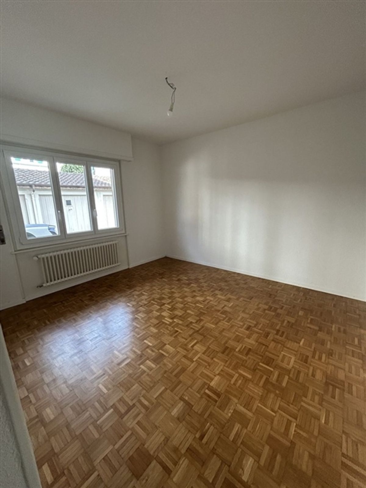 2 Zimmer im Umspannstationsbezirk Lausanne - 2