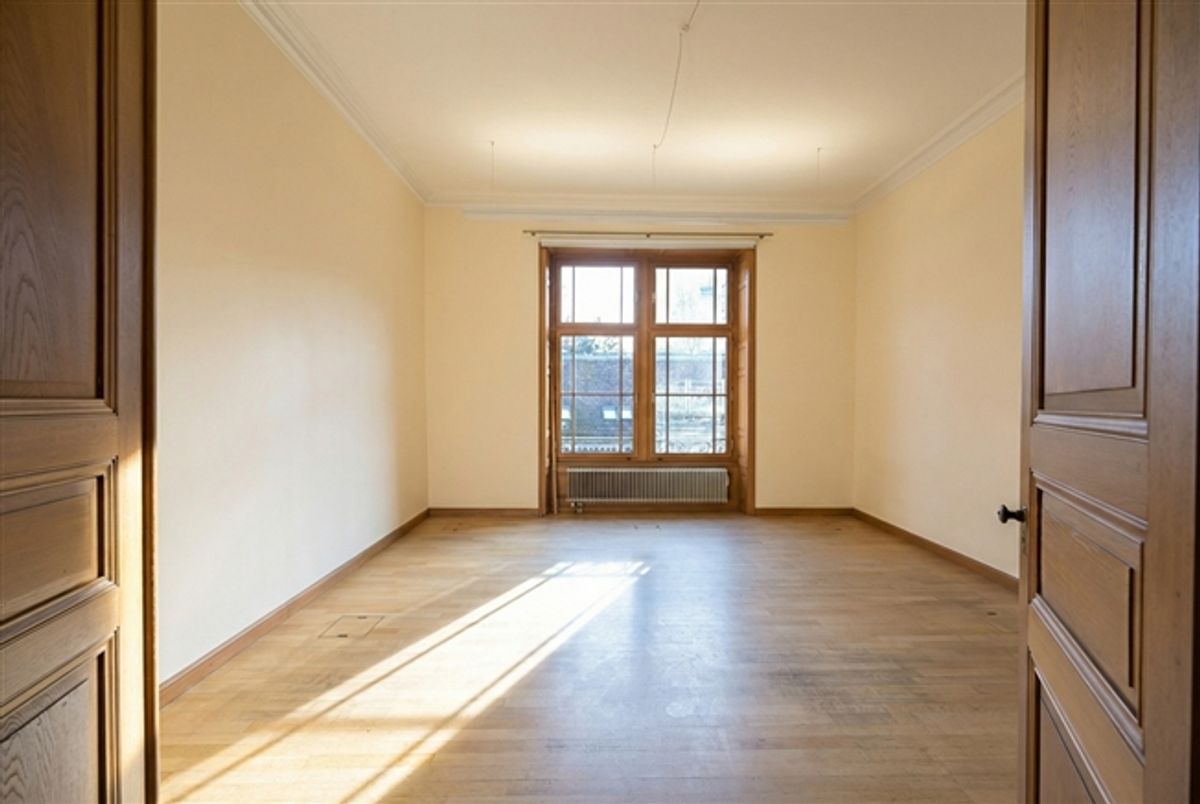 CHARAKTERISTISCHE STADTVILLA AN BESTLAGE - BEFRISTETES MIETVERHÄLTNIS - 3