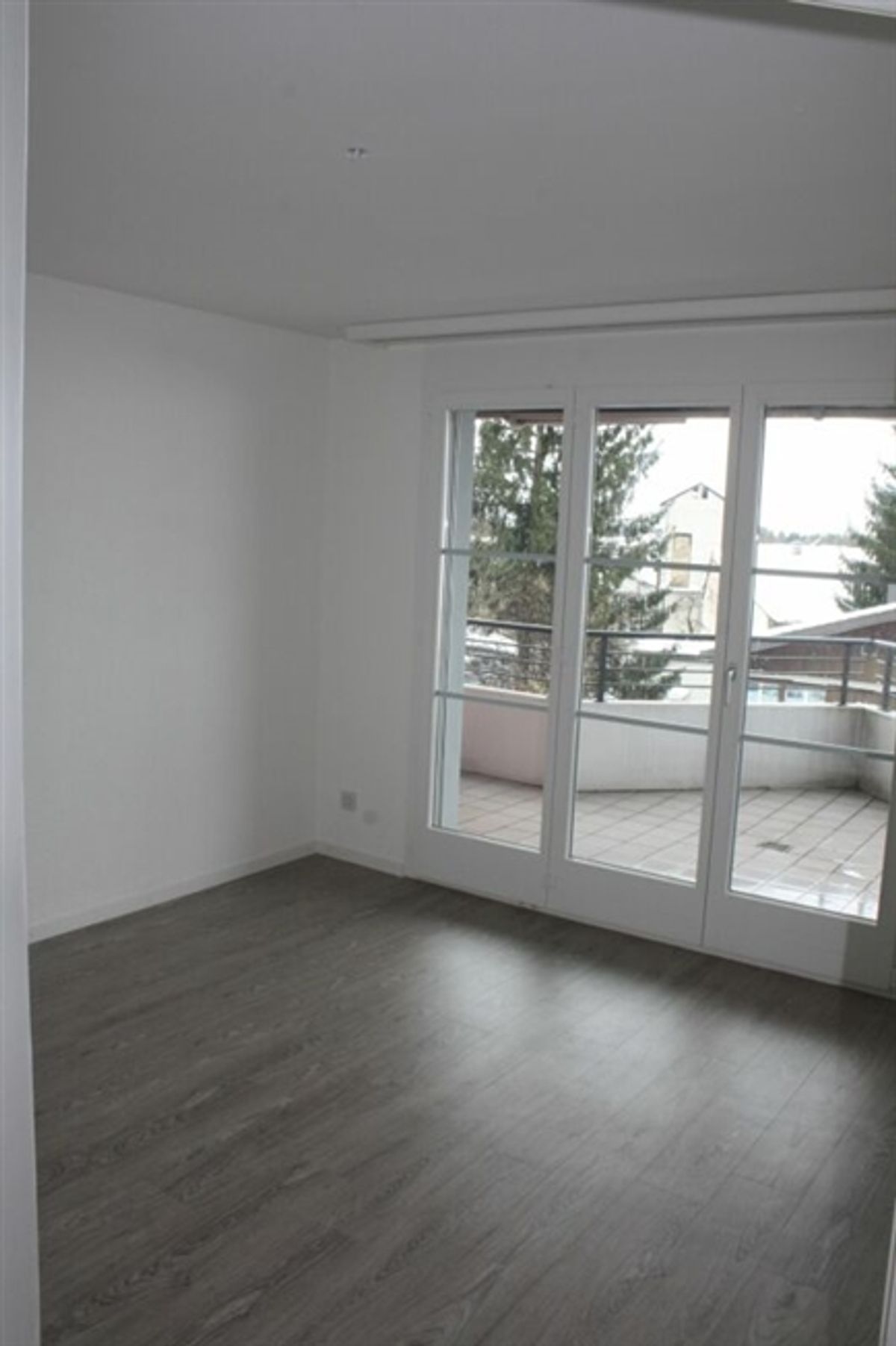 MODERNER WOHNUNGSSCHNITT MIT TOLLER INFRASTRUKTUR - 4