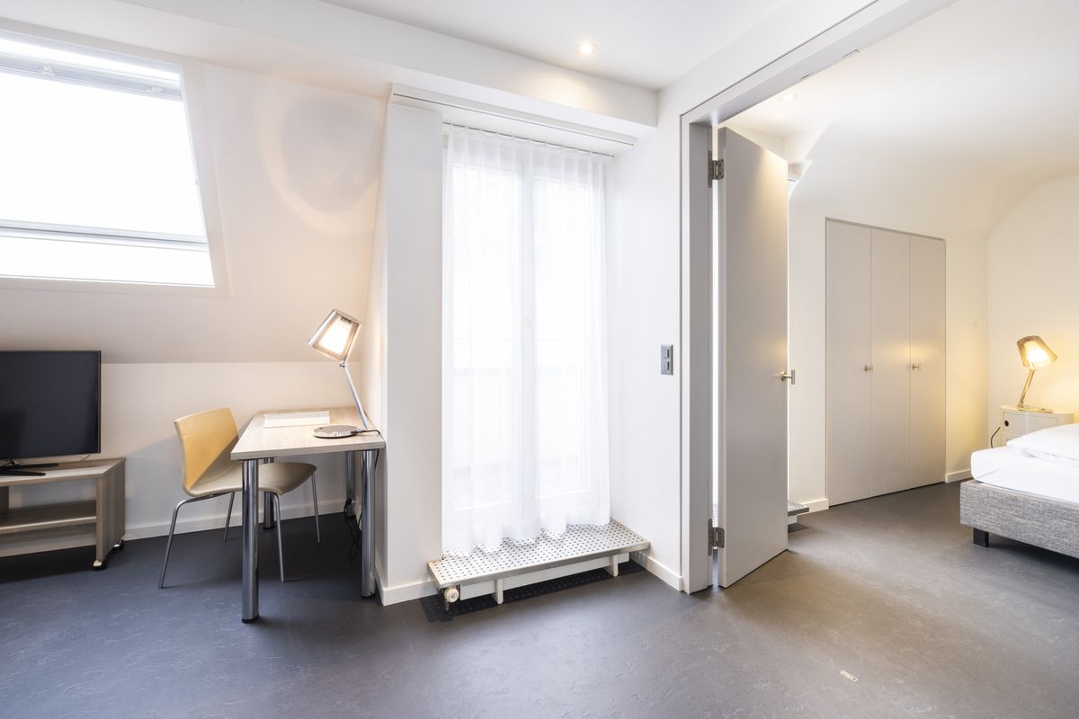 1 Bedroom Penthouse M Serviced Apartment Seefeld - 3