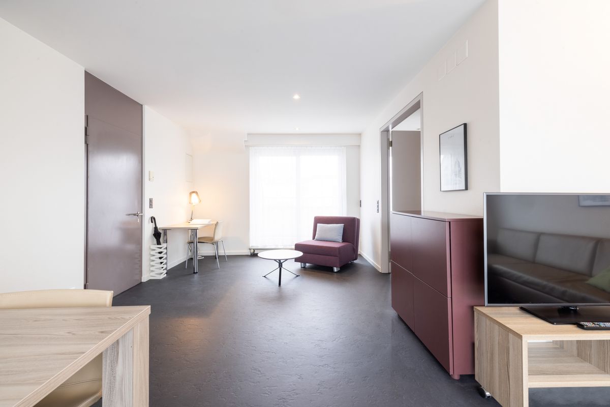 1 Bedroom Penthouse L Serviced Apartment Seefeld - 3