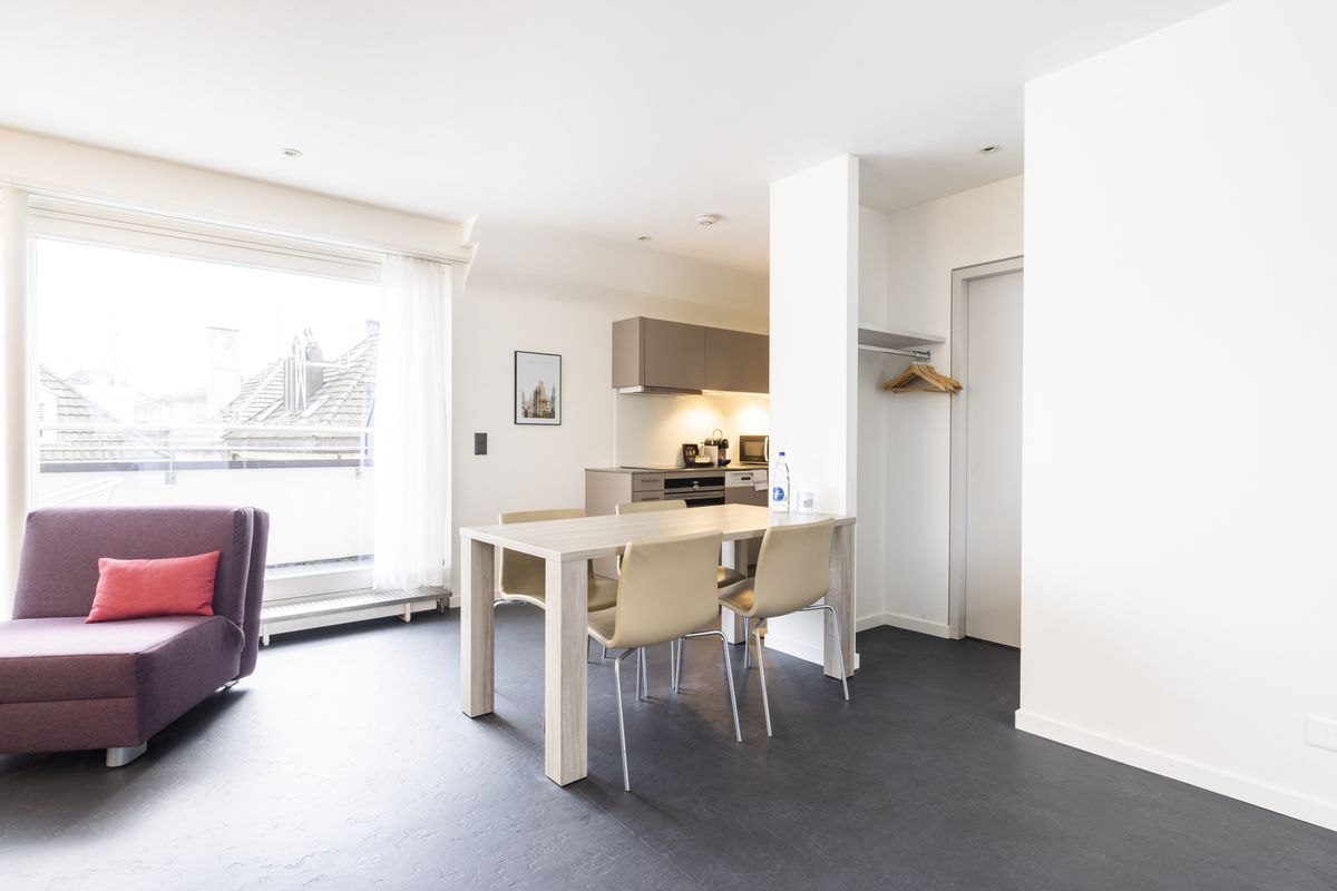 1 Bedroom Penthouse L Serviced Apartment Seefeld - 4