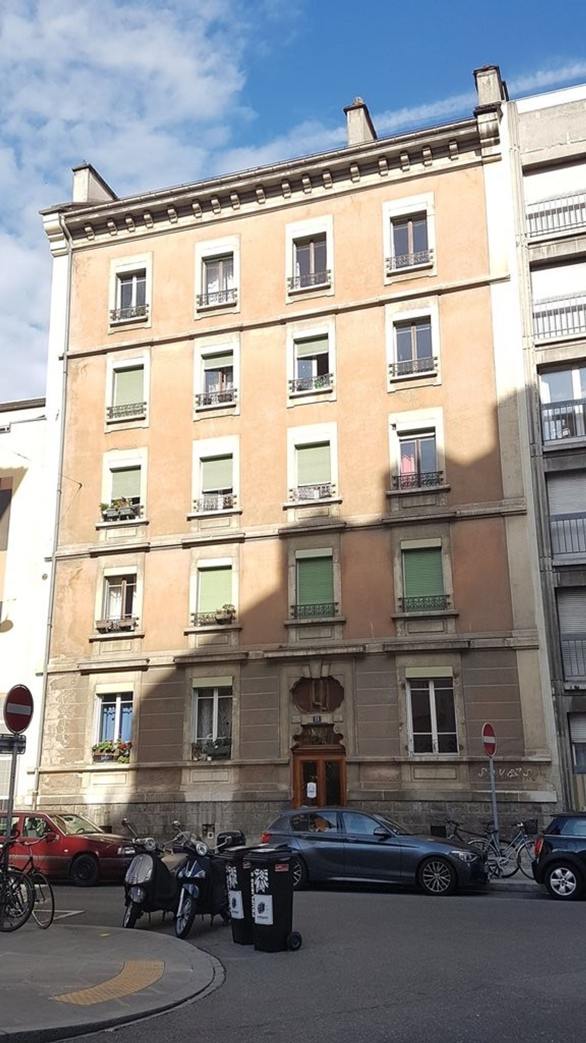A saisir ! Spacieux logement proche de toutes les commodités ! - 0