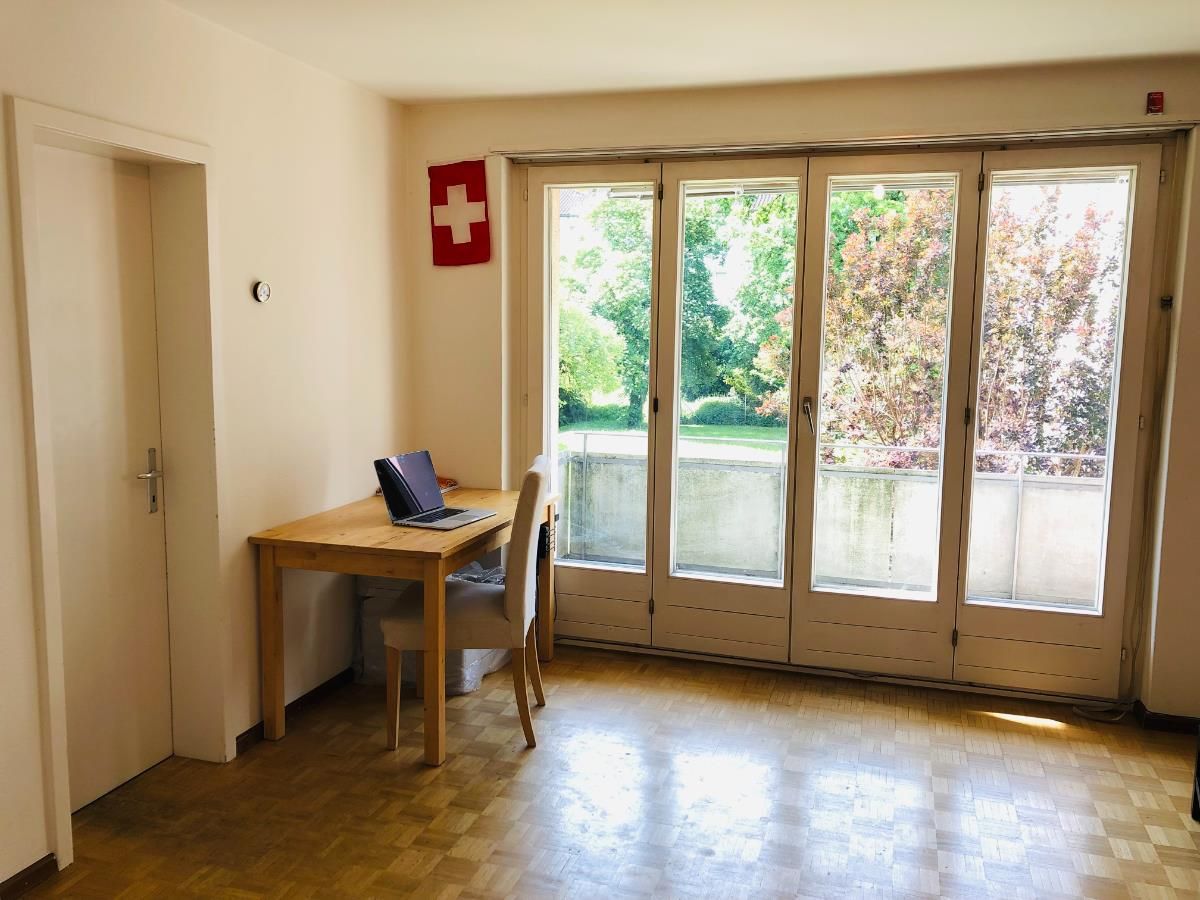 2 Zimmer Wohnung - 4
