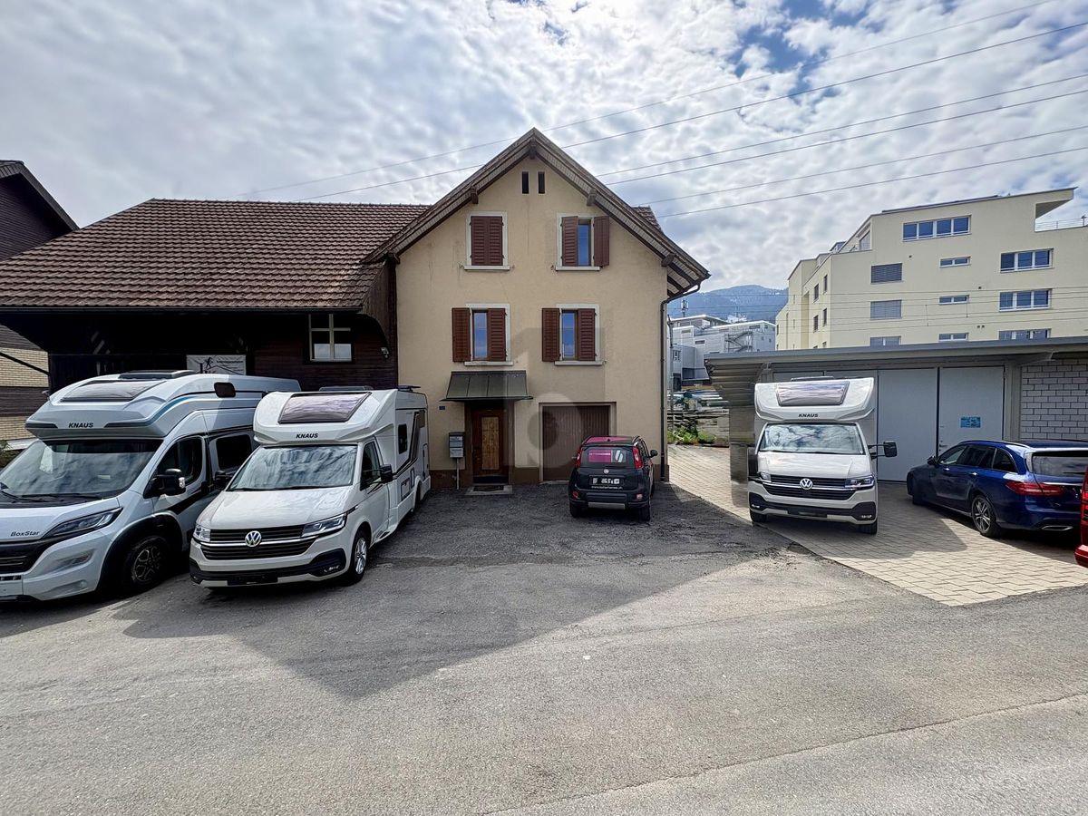 EXKLUSIV, SONNIG UND MIT BESTANDSIMMOBILIE - 1