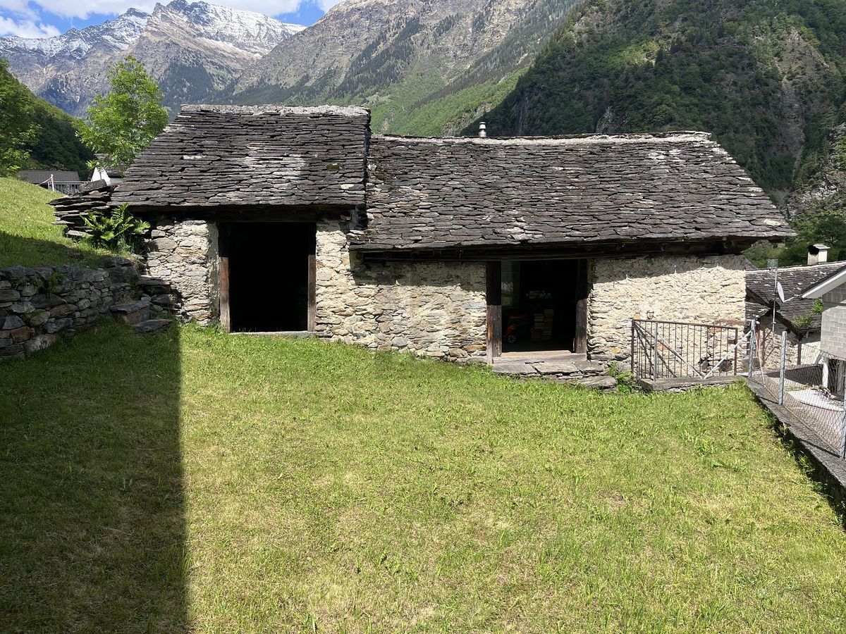 RUSTICO LEGGENDARIO PER AMATORI DA RISTRUTTURARE - 0