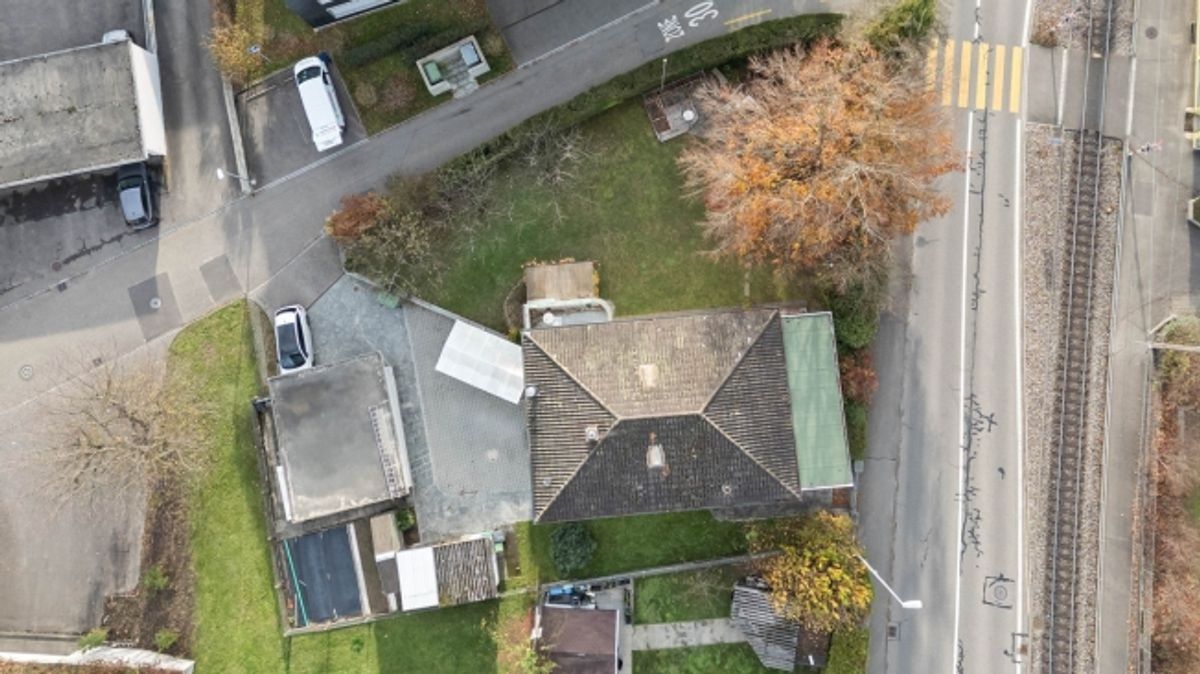 Traumhaftes 2 Familienhaus in Unterentfelden mit grosszügigem Wintergarten - 4