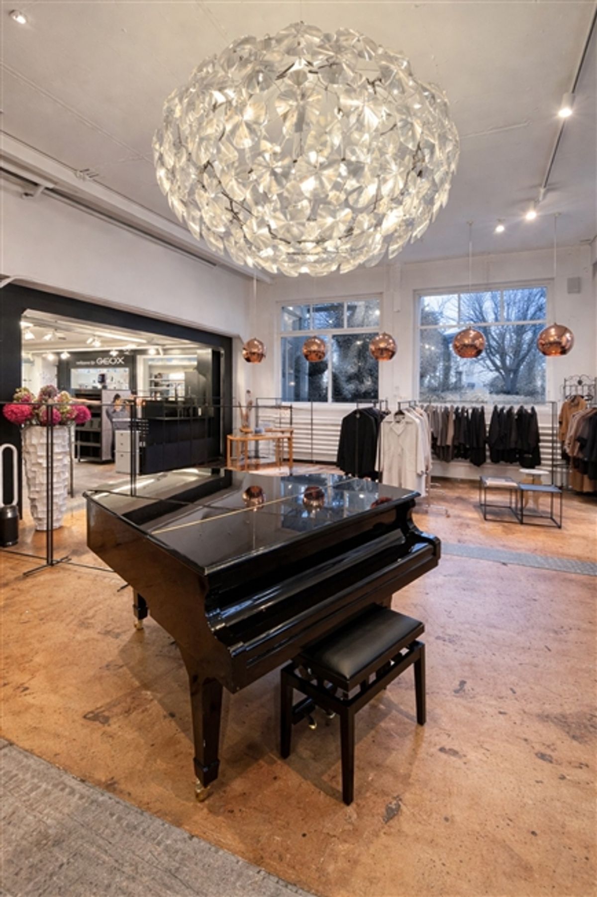 Vielseitige Gewerbefläche/Werkstatt mit Showroom-Charakter zu vermieten! - 3