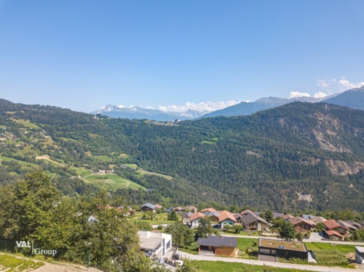 Lumière, cadre paisible et vue imprenable pour ce projet Minergie-P - 5