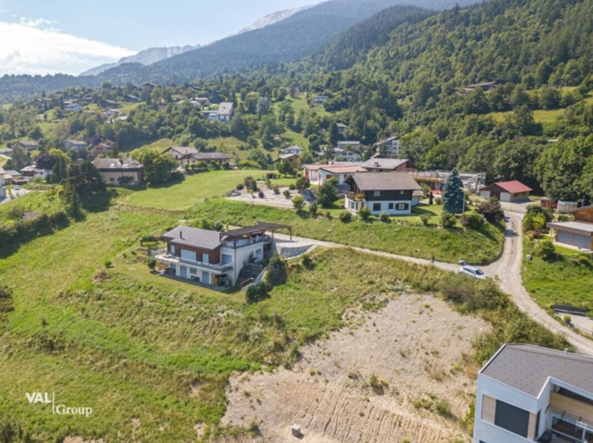 Lumière, cadre paisible et vue imprenable pour ce projet Minergie-P - 6