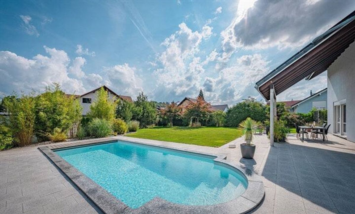 LUXURIÖSES WOHNEN MIT WELLNESS UND NÄHE ZU BERN - 7