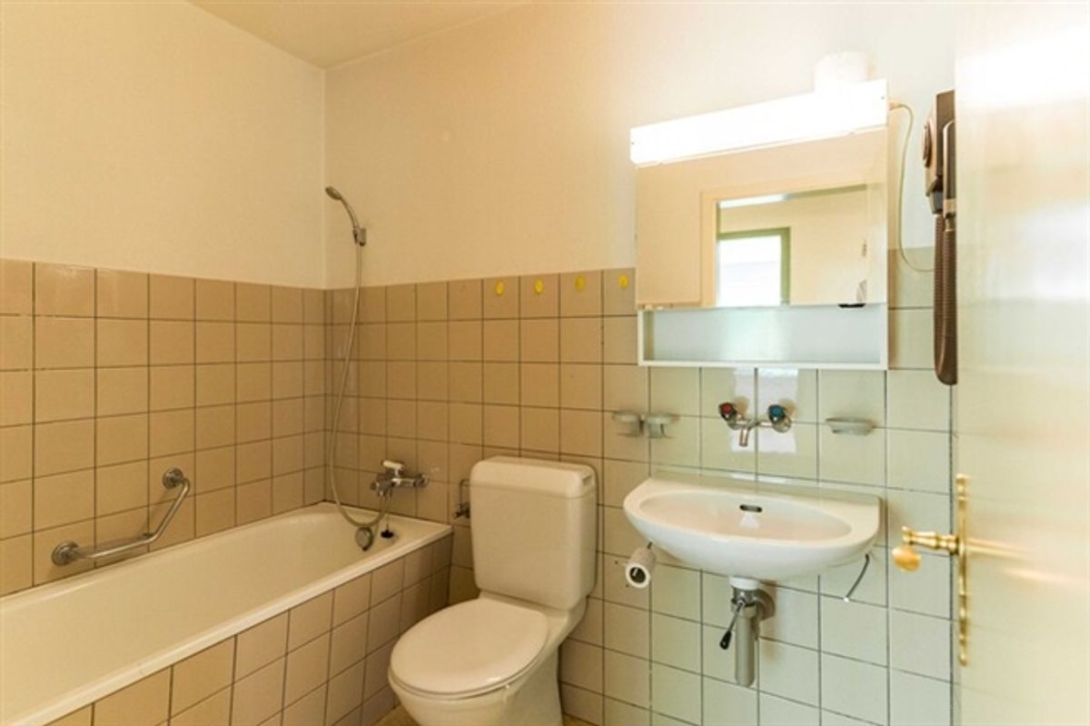 ERSCHWINGLICHE 4.5 ZIMMER WOHNUNG DIREKT BEIM MOOSSEE - 6