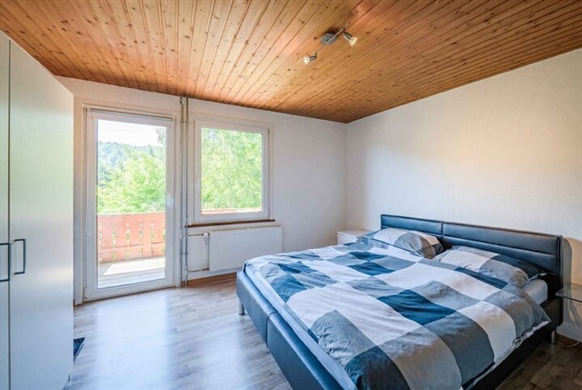 MEHRFAMILIENHAUS MIT 5.24% BRUTTORENDITE - 4