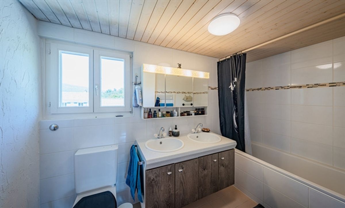 MEHRFAMILIENHAUS MIT 5.24% BRUTTORENDITE - 5