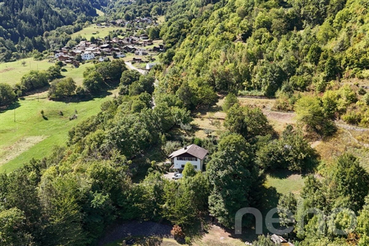 Familienvilla 215 m² - Außergewöhnliche Aussicht - Grundstück 4220 m² - 1