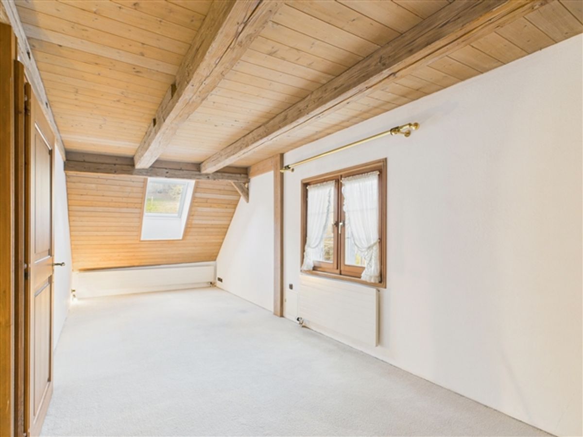 Einzigartige 5.5-Zimmer Dachwohnung - 8