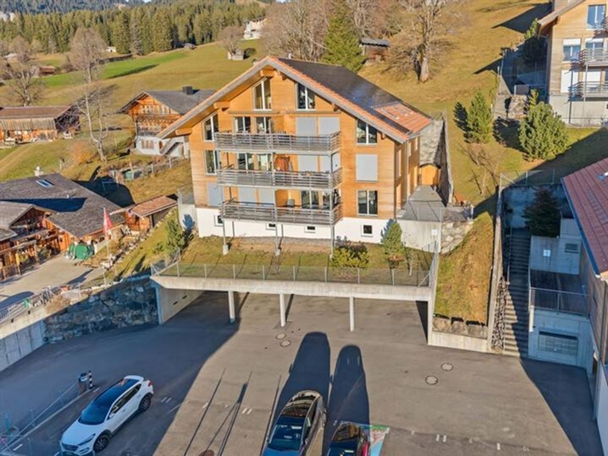MODERNE WOHNUNG IN BEATENBERG MIT PANORAMAAUSSICHT - 6
