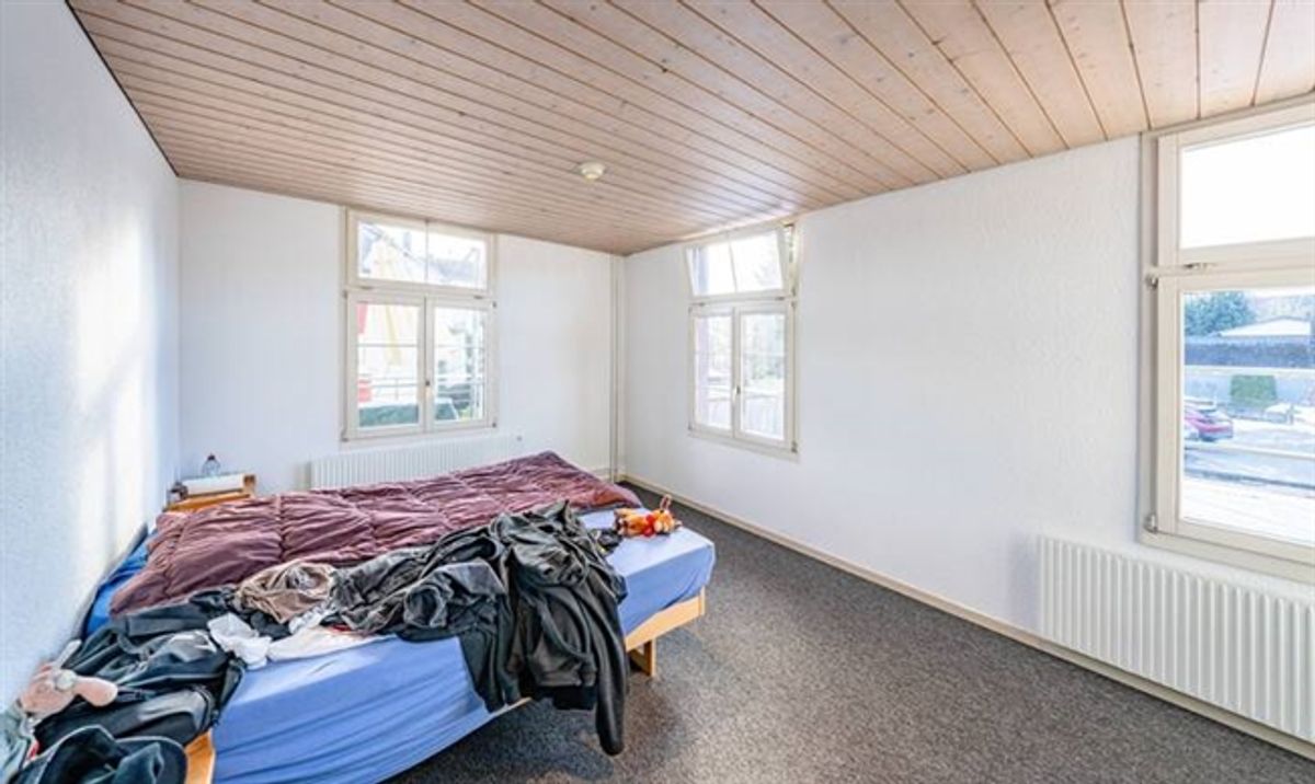 VOLLVERMIETETES MEHRFAMILIENHAUS IN HUTTWIL - 6