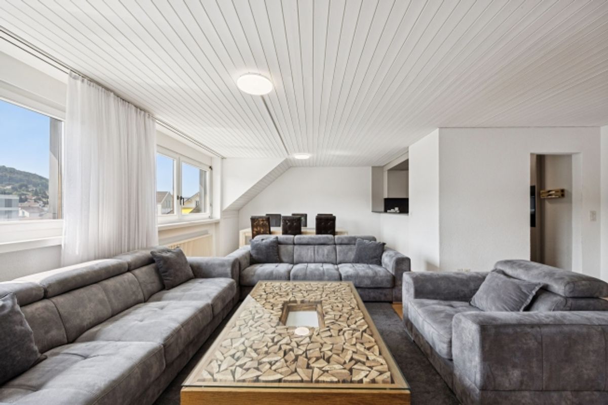 Ihr neues Zuhause auf zwei Ebenen Grosszügige 5.5-Zimmer-Duplexwohnung - 4