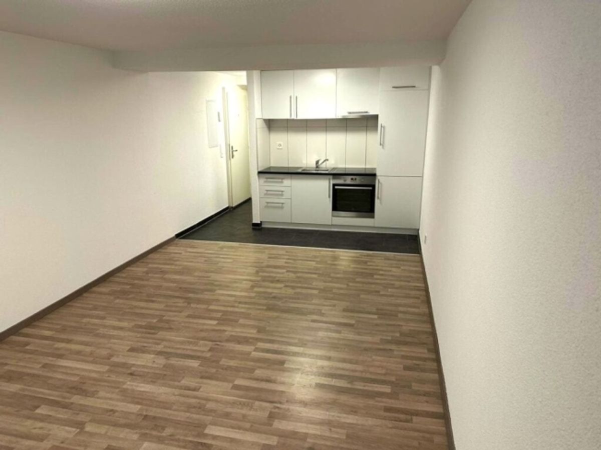 MFH mit 10 Whg + Gewerbe, totalsaniert, zentral in Biel - 5