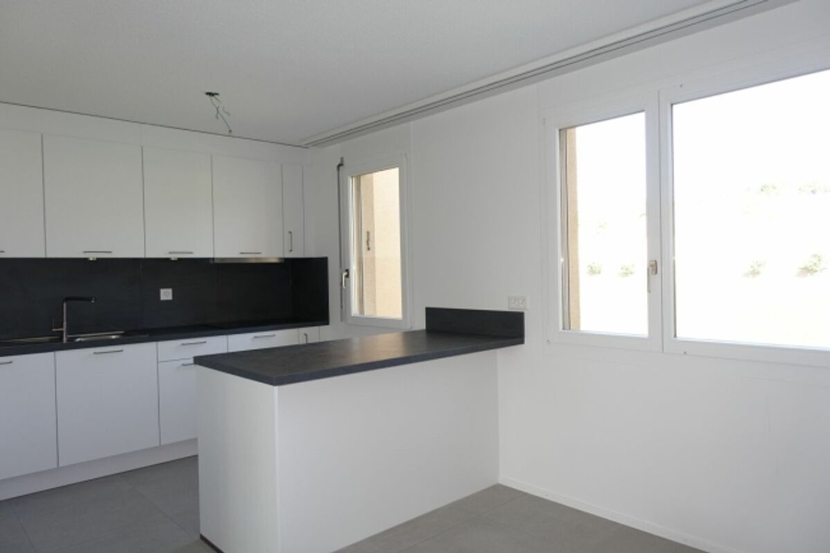3.5 Zi-Eigentumswohnung mit Balkon und Einstellhallenplatz - 1