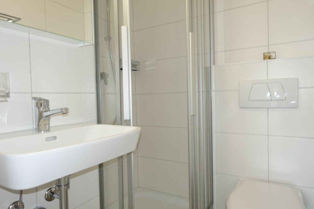 3.5 Zi-Eigentumswohnung mit Balkon und Einstellhallenplatz - 11
